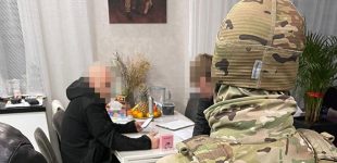 Інженер критичного енергетичного держпідприємства оформлював липове “бронювання” – ДБР