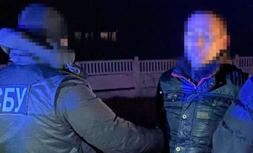 СБУ: На Житомирщині затримали двох людей за підозрою у підриві вибухівки під ТЦК