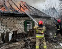 Зайнявся дах та перекриття: у м. Самар ліквідовано займання житлового будинку