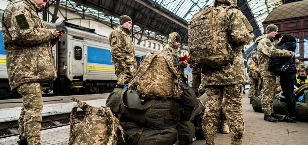 Воєнний стан та мобілізацію знову продовжать: коли проголосує Рада