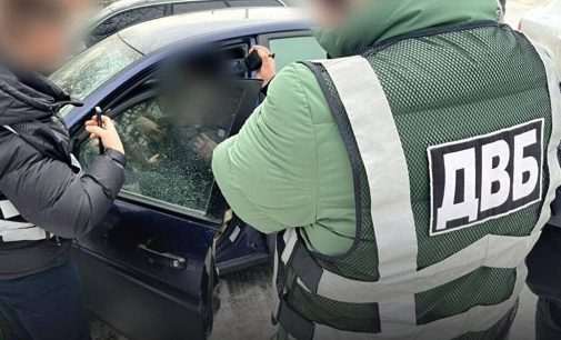 Правоохоронці нейтралізували дві “схеми ухилянтів” на Хмельниччині та у Дніпрі