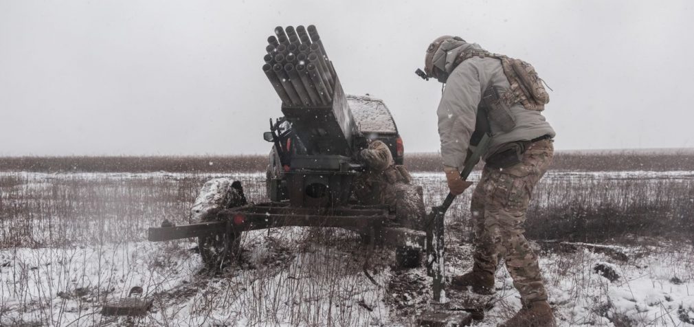 На Покровському напрямку відбулась майже половина боїв за добу: карта бойових дій