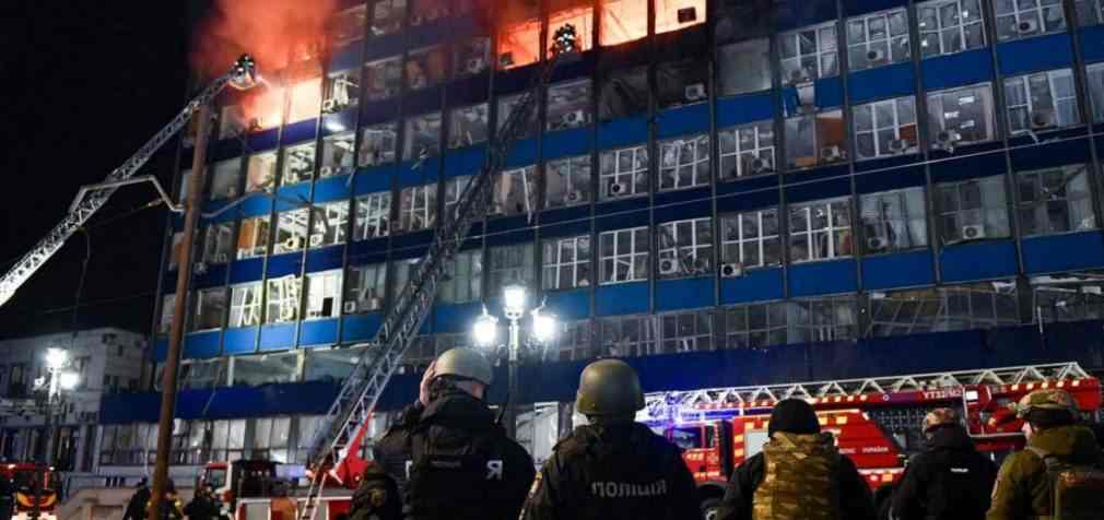 КАБи вибухнули серед скупчення людей: що наразі відомо про наслідки удару по Запоріжжю