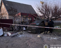 Внаслідок необережного поводження зі зброєю травмувалися двоє чоловіків: поліцейські Запоріжжя встановлюють обставини події
