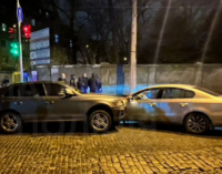 Лобове зіткнення: пʼяний помічник депутатки з Кривого Рогу вчинив ДТП в Одесі