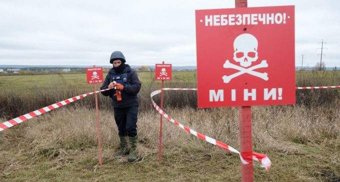 Під Херсоном під час розмінування дрона загинули два вибухотехніки