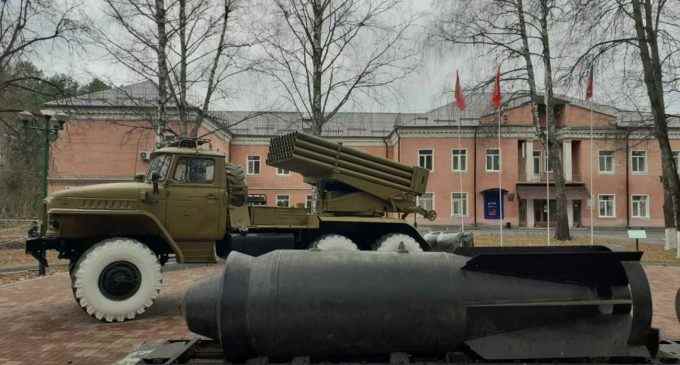 У мережі пишуть про атаку на хімзавод під Брянськом, який виробляє порох та вибухівку
