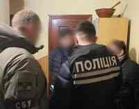 На Львівщині викрили банкірів, які крали гроші клієнтів, перевипускаючи карти