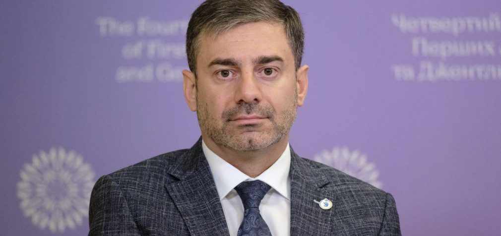 До 250 тисяч гривень. Лубінець пропонує нові штрафи за продаж алкоголю і сигарет дітям