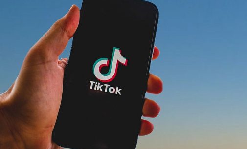 “TikTok-біженці” стикаються із цензурою у китайському аналогу Instagram