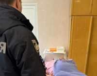 На Дніпропетровщині поліцейський офіцер громади допоміг літній жінці, яка заблукала