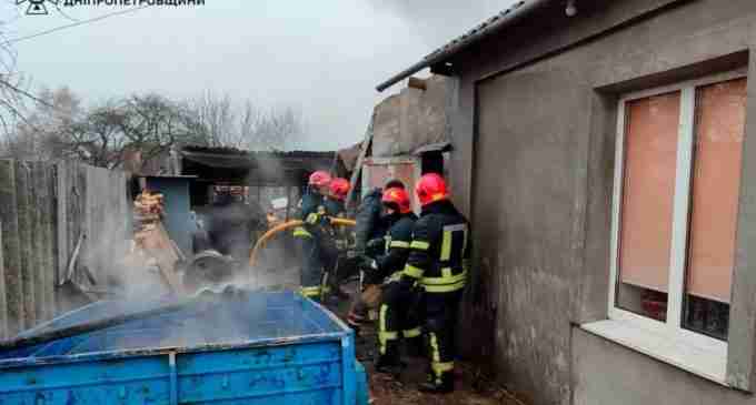 У Самарівському районі ліквідовано пожежу в приватному будинку