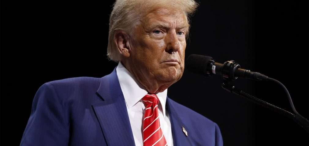 Трамп пообіцяв працювати над досягненням угоди між Україною та РФ