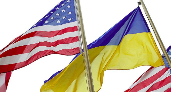 У США обговорюють продаж Україні зброю за рахунок заморожених активів РФ