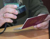 Чоловік купив трьох “дітей” за 6 тисяч євро, щоб виїхати за кордон – ДПСУ