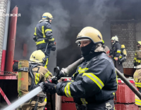 У Запоріжжі спалахнуло складське приміщення: подробиці