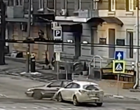 На проспекті Яворницького у Дніпрі зіштовхнулись Renault та Daewoo: подробиці