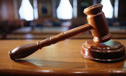 Суд конфіскував квартиру та авто посадовця міграційної служби на понад 5 млн грн
