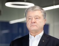 У Порошенка готують позови до Верховного суду проти введених санкцій