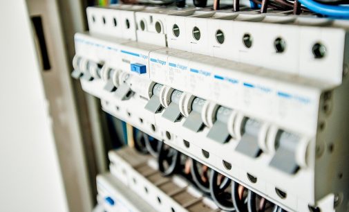 У Києві та кількох областях запровадили екстрені відключення світла (Оновлено)
