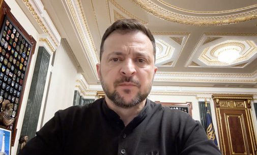 Зеленський провів Ставку щодо постачання зброї до військ