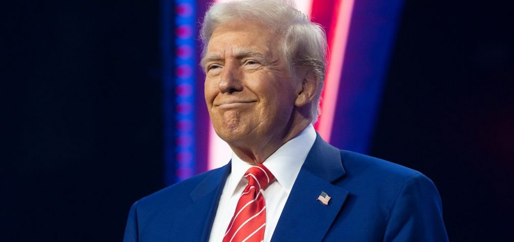 Трамп заявив, що США “досягають прогресу” в переговорах щодо припинення війни РФ з Україною