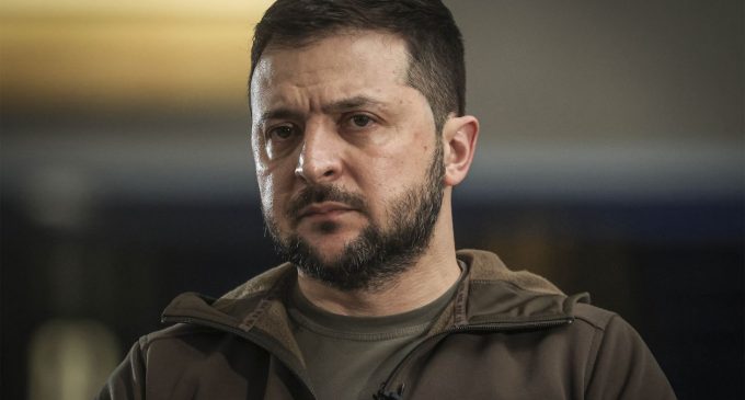 “Якщо Америка і Європа не кинуть”. Зеленський допустив переговори з Путіним