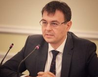 Нелегальні обмінники та подвійний курс долара: куди скаржитися на валютні махінації