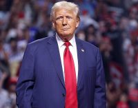 Трампа звинуватили у маніпуляціях на крипторинку: вимагають розслідування