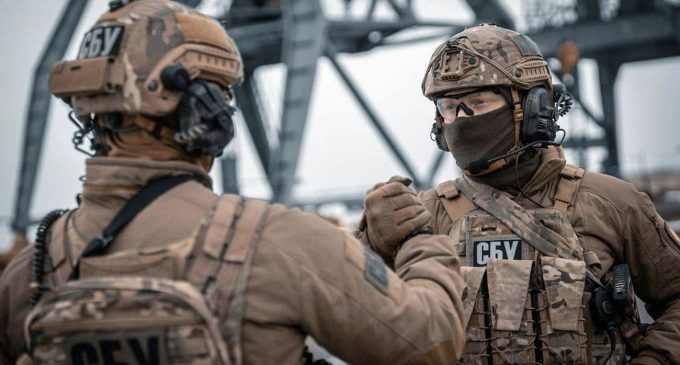 Сили оборони атакували стратегічні об’єкти РФ: під ударом опинився Московський НПЗ
