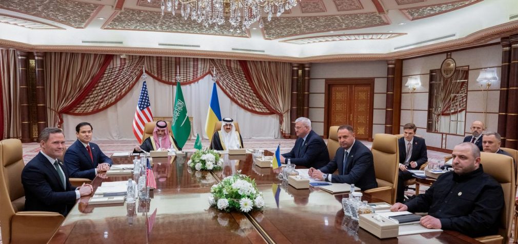 30 днів тиші. Про що домовилися США та Україна на переговорах у Саудівській Аравії і що далі