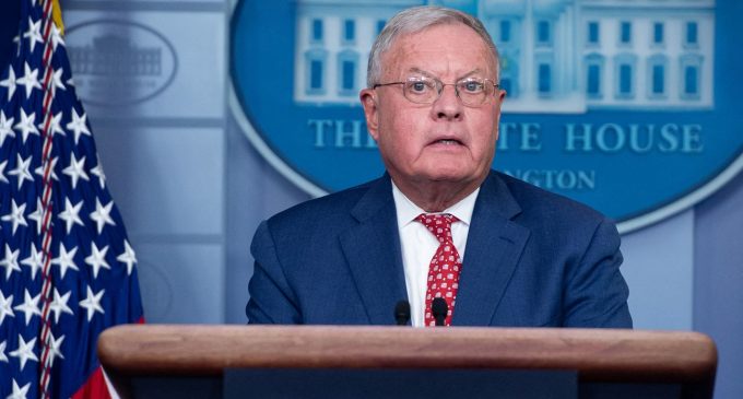 Трамп змінив представника США у мирних переговорах через претензії Кремля, – NBC