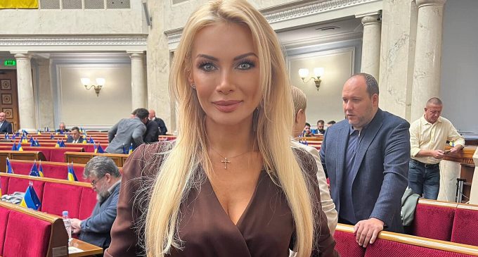 Колишня нардепка Кормишкіна визнала провину і пішла на угоду зі слідством