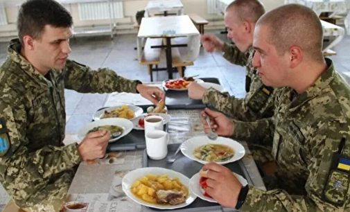 Міноборони посилює контроль якості продуктів та форми для ЗСУ