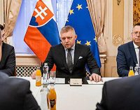Фіцо пригрозив заблокувати нові санкції проти РФ і назвав умову