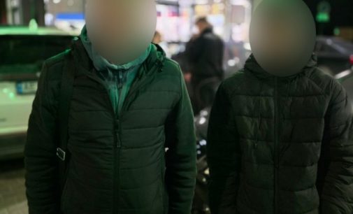 Ледь не збив жінку: у Дніпрі завдяки небайдужим громадянам затримали 15-річного водія