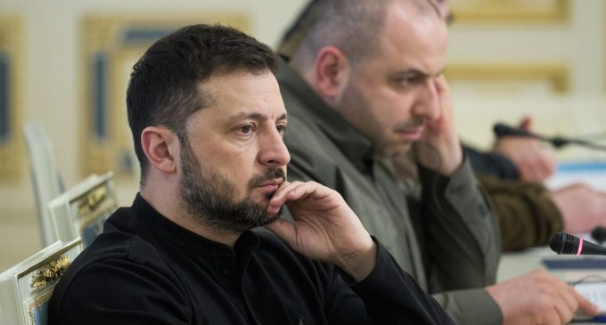 Кілька українських посадовців пройшли поліграф через витік деталей угоди про надра, – FT