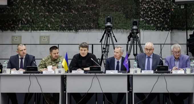 Україна та НАТО визначили пріоритети роботи спільного навчального центру