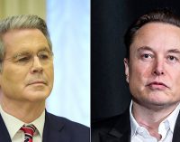 Axios: Маск і Бессент побилися у Білому домі на очах у Трампа