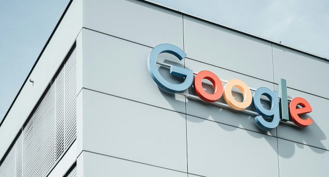 Материнська компанія Google отримала $8 млрд прибутку від інвестицій у SpaceX – ЗМІ