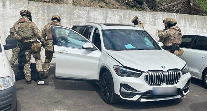 У Києві затримали організатора схеми незаконного виїзду за $50 тис