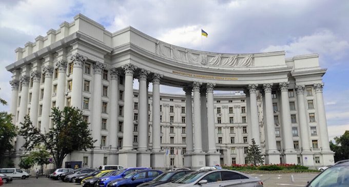 Більшість “зливів” про “мирні плани” у ЗМІ не відповідають реальності – МЗС