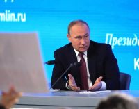РФ демонструє “повну неповагу” до мирних перемовин зі США – Єврокомісія