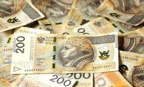 Польща почала видавати компаніям кредити для участі у відновленні України