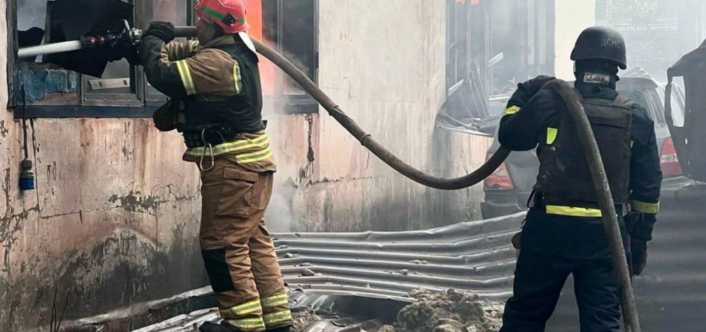 Удар балістикою по Кривому Рогу: Зеленський показав фото наслідків