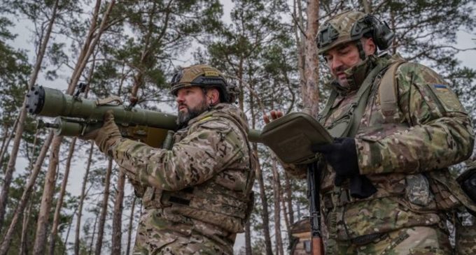 Після “великоднього перемир’я” Росія атакувала Україну ракетами та 96 дронами