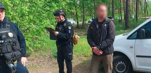 У Харкові чоловік погрожував ножем співробітнику ТЦК: що сталося