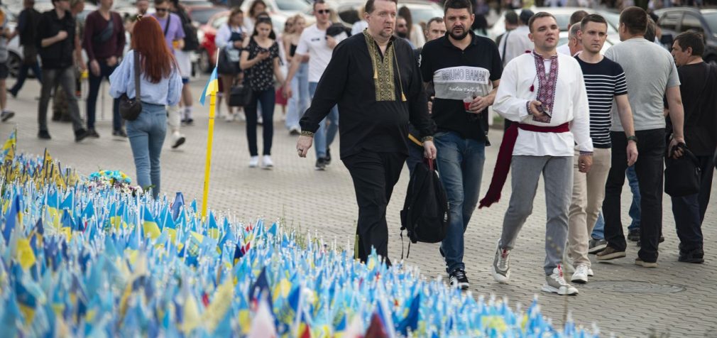 Скільки років життя “вкрала” війна в українців: демограф НАН озвучив тривожні дані