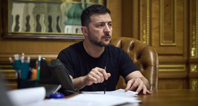 Зеленський запровадив санкції проти російських діячів культури та виробників ракет