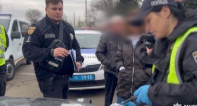 Поліцейські попередили збут психотропів жителем Дніпра на території Одеської області